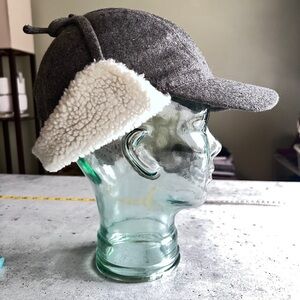 Calvin Klein Grey Wool Hat with fleece earflaps. Size S EUC